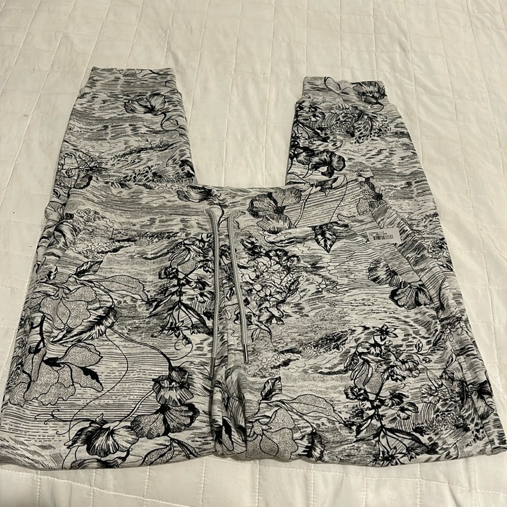 Athleta Joggers size medium